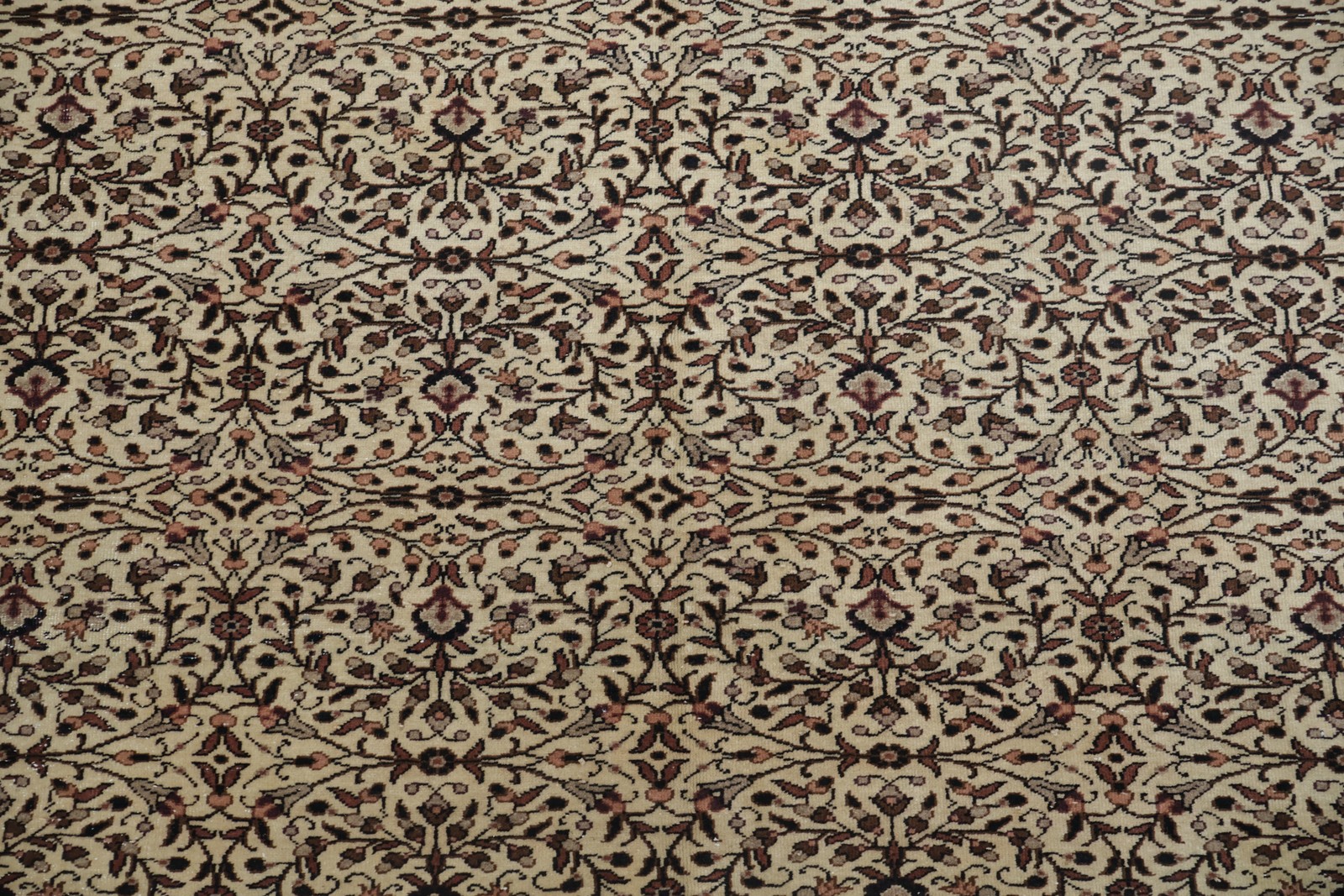 Vintage Floral Pattern Turkish Rug 7×10 Ft Hand-Knotted Anatolian Wool Carpet