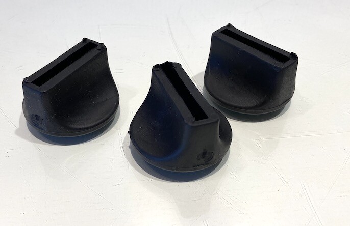 REPLACEMENT RUBBER FEET set 3 for LC Chaise lounge MADE IN ITALY for PALAZZETTI