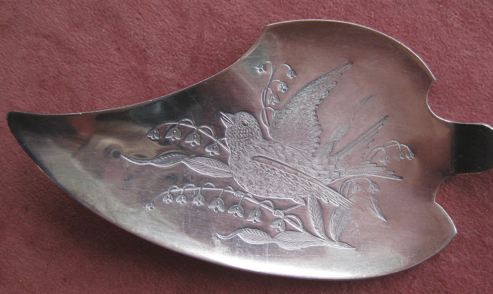 Antique Pairpoint Silver-Plated Server in Croyden Pattern, 10.25″, no monogram