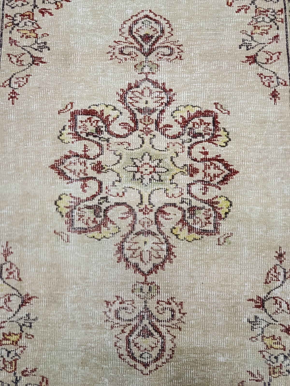 Vintage Turkish Living Room Rug, 4.7×7.8ft, Antique Beige Medallion Oushak Rug,