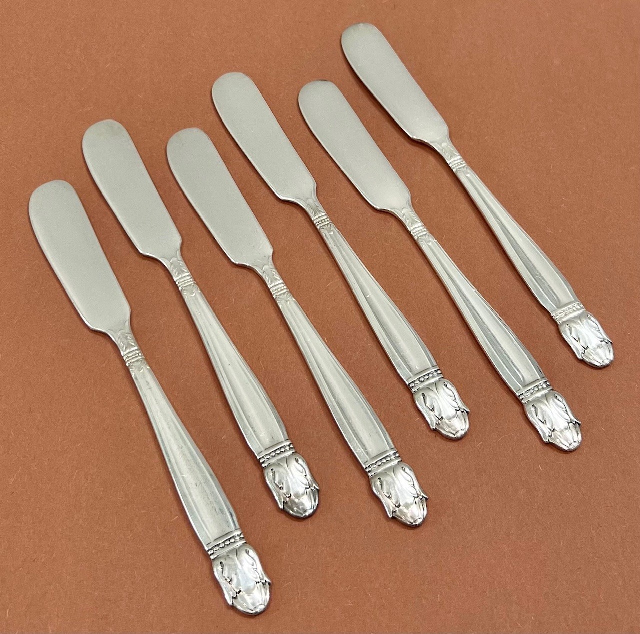 Holmes & Edwards DANISH PRINCESS Silverplate 6 1/8″ BUTTER SPREADERS Set of 6