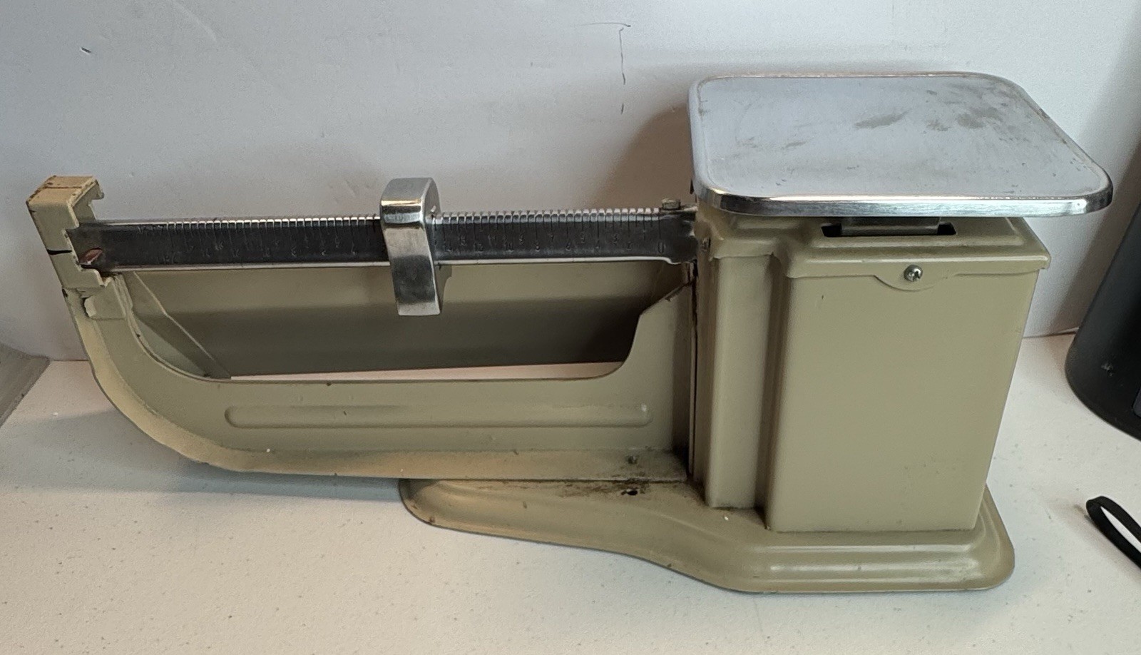 Vintage Postal Scale Triner 2 lb. Metal Shipping Postage Post Office 1968 USPS