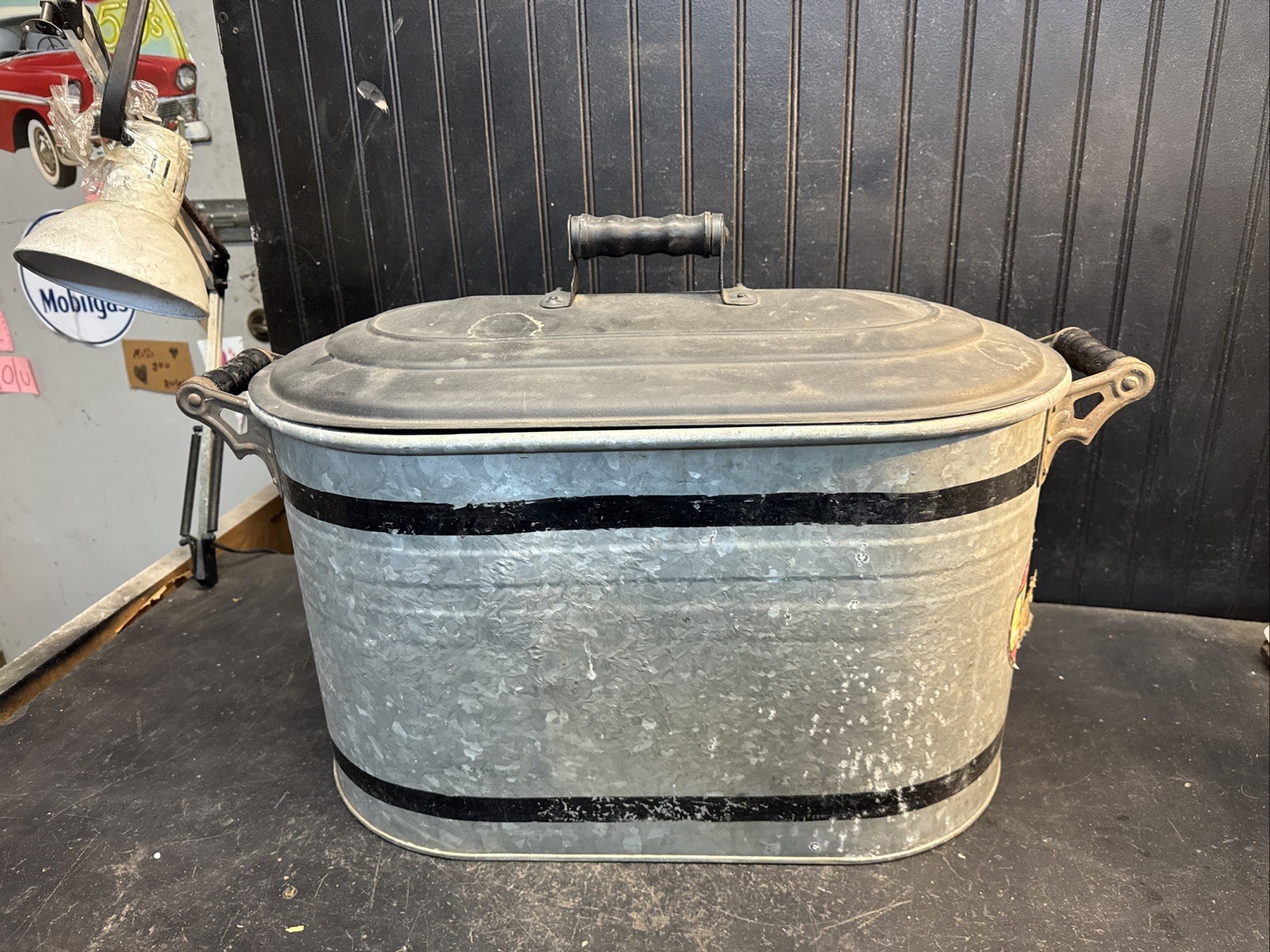 Vintage Galvanized BOILER with LID Black Stirpe Wooden Handles ~ 22.5 x 12 x 13″