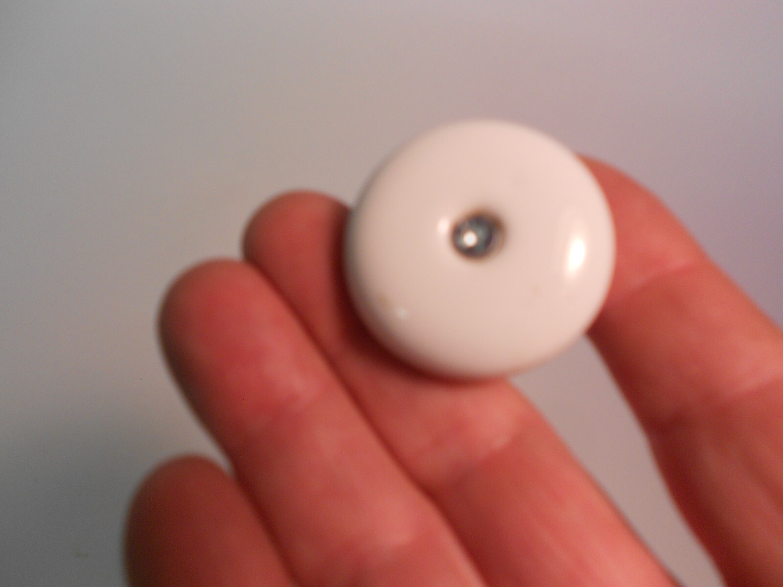 8 Porcelain Drawer Pull Knobs, Arch. Salvage