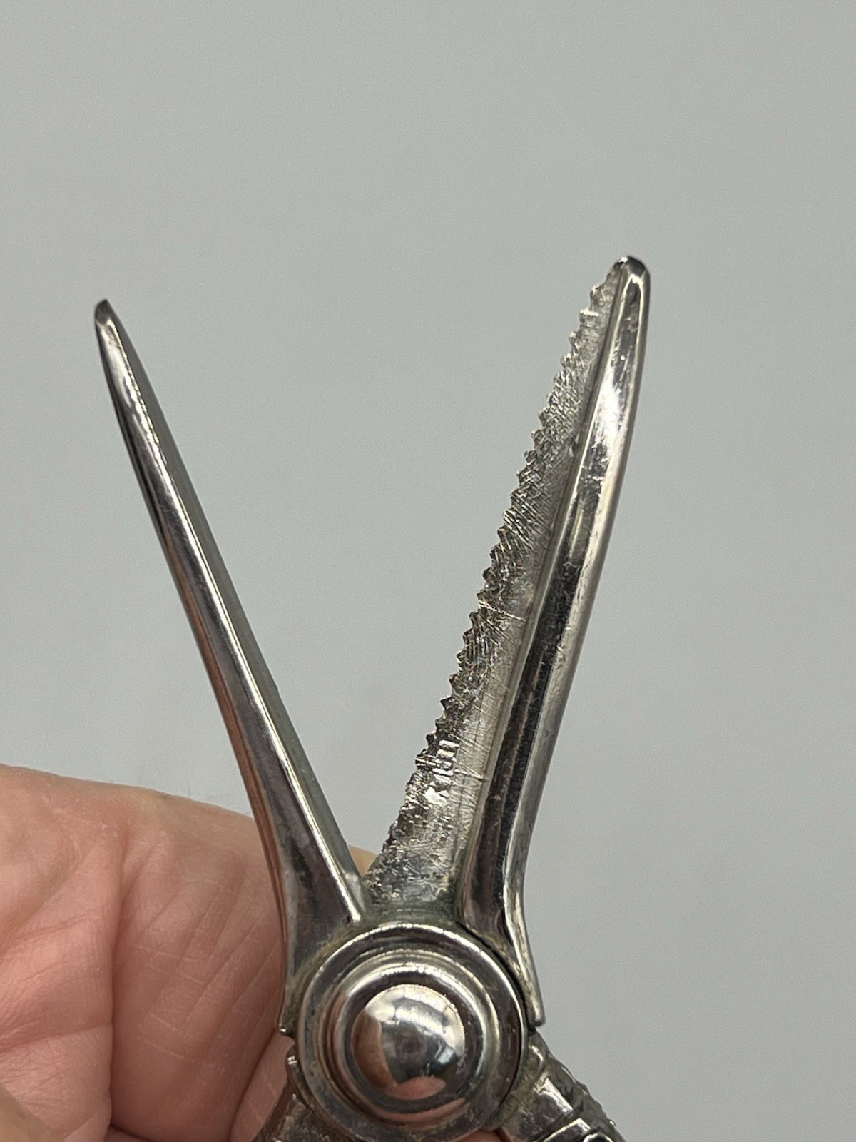 VTG Ornate Silver Plated Grape Shears/Fruit Scissors Fox & Grapevine Motif