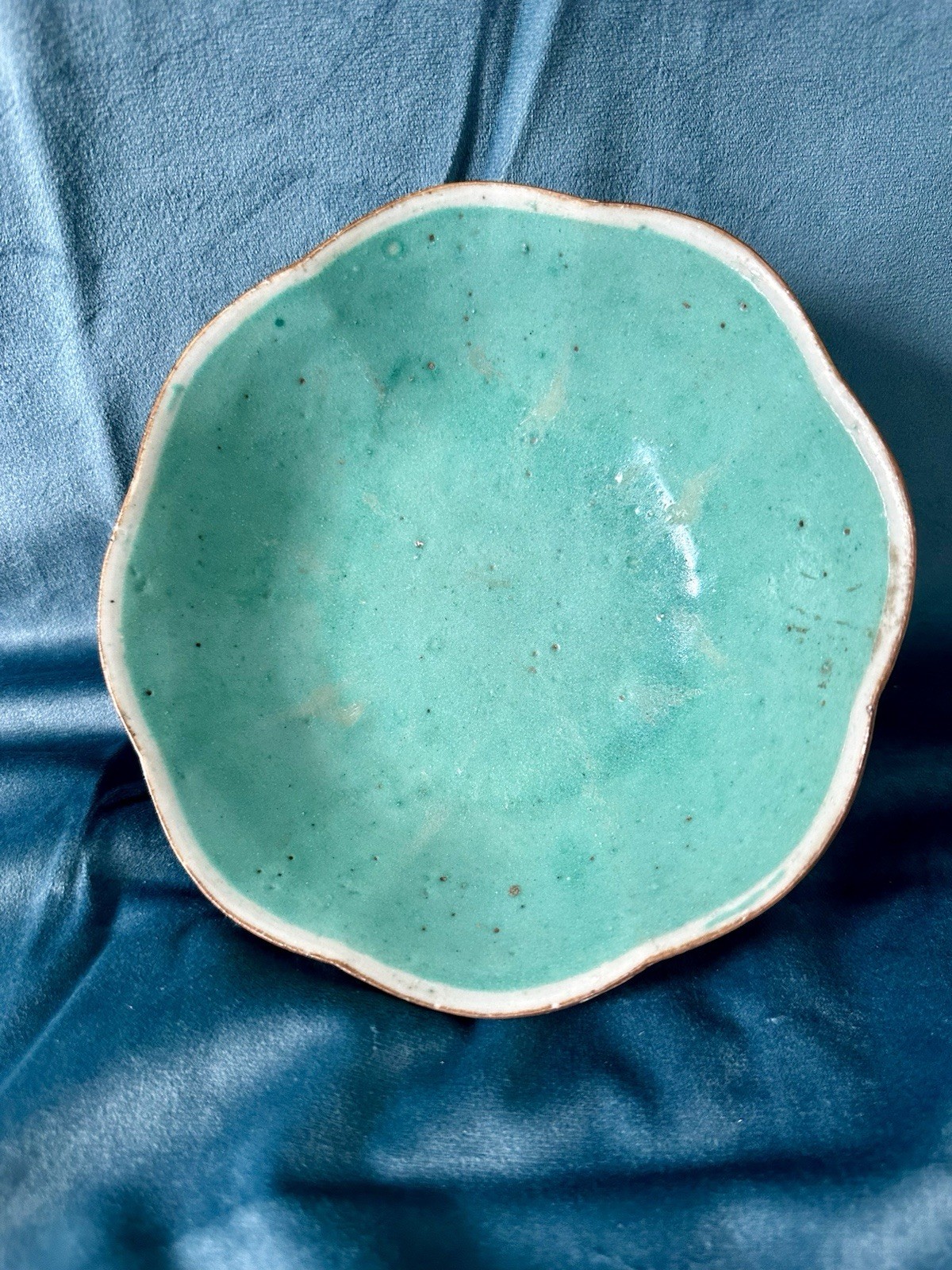 Antique Chinese Famille Verte Bowl – Hand-Painted – Qing / Republic Era – 6,75”