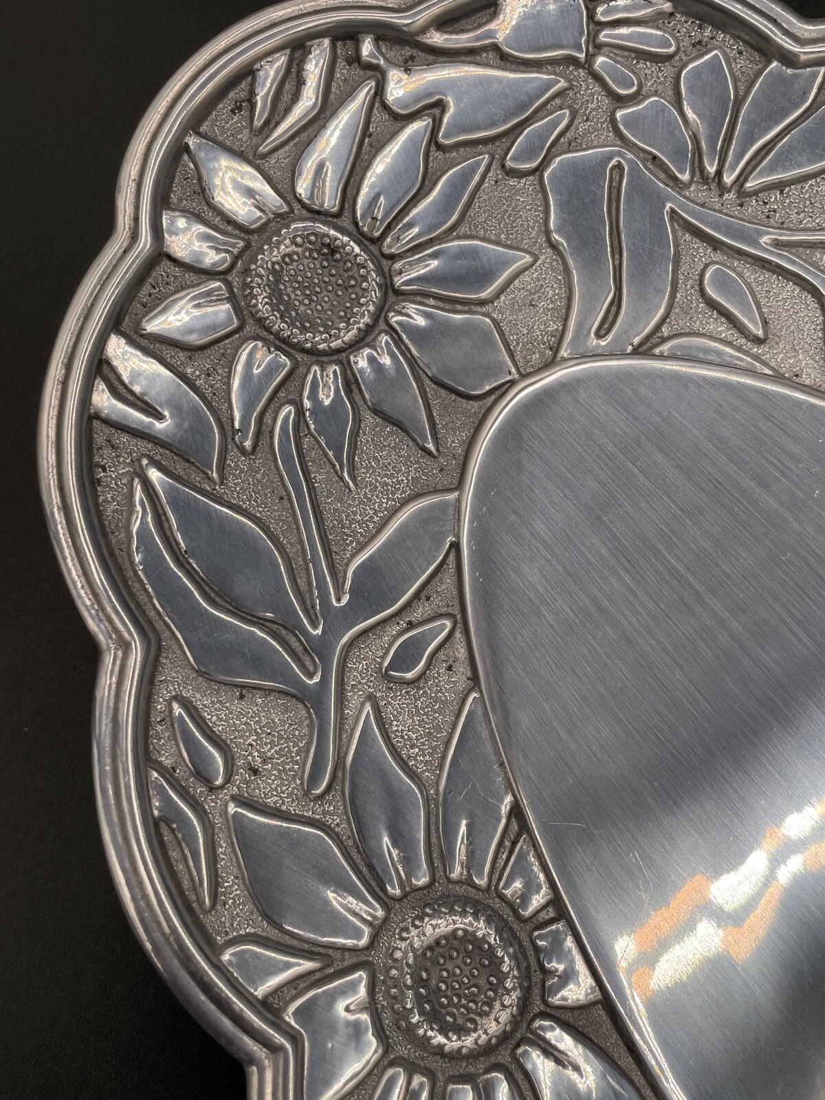 SUNFLOWER Gorham bread serving tray 1831 Metalware 14.5 “