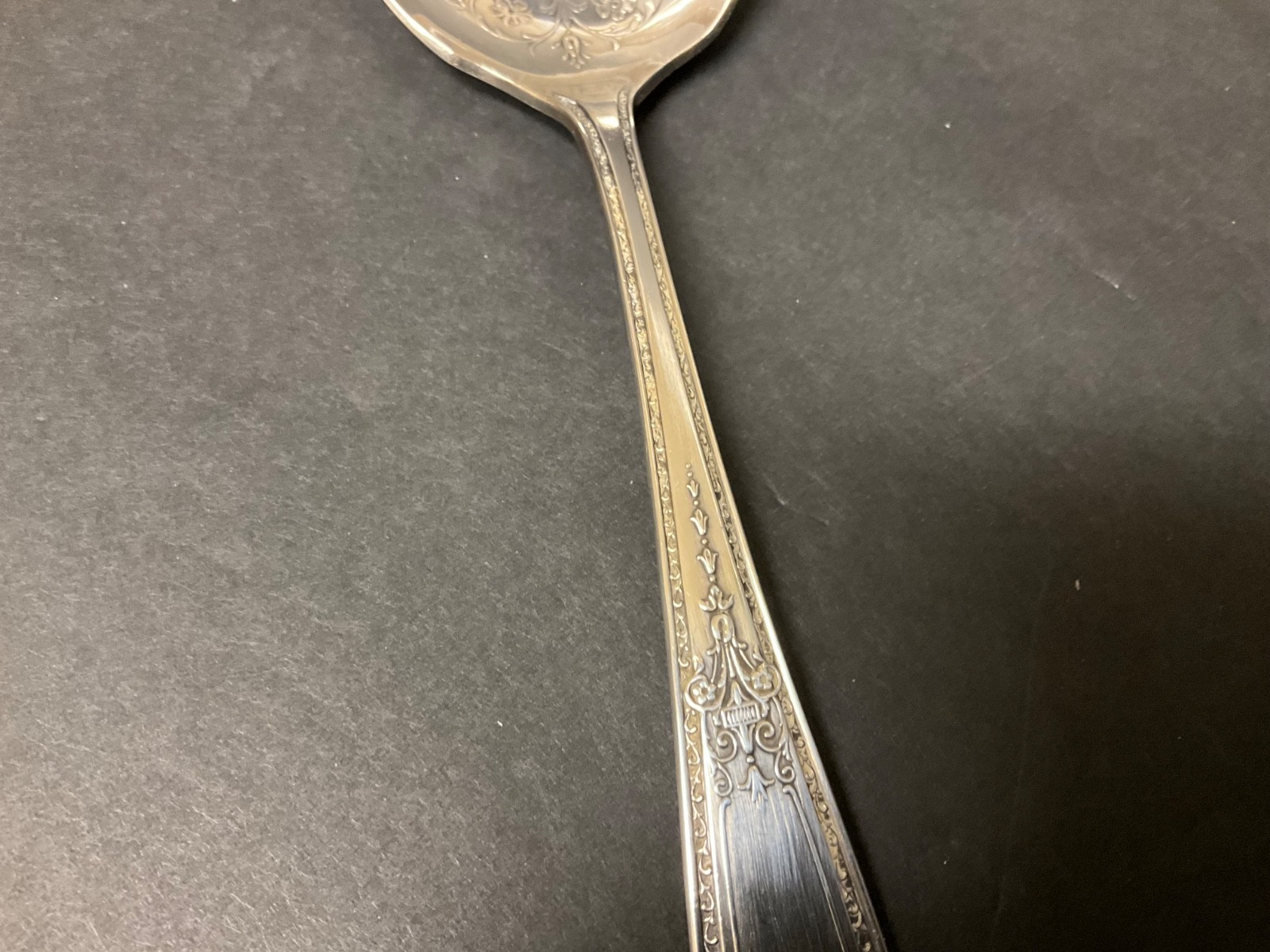Serving Spoon 8.5″ Triumph pattern Rogers & Sons 1925 AA Silverplate