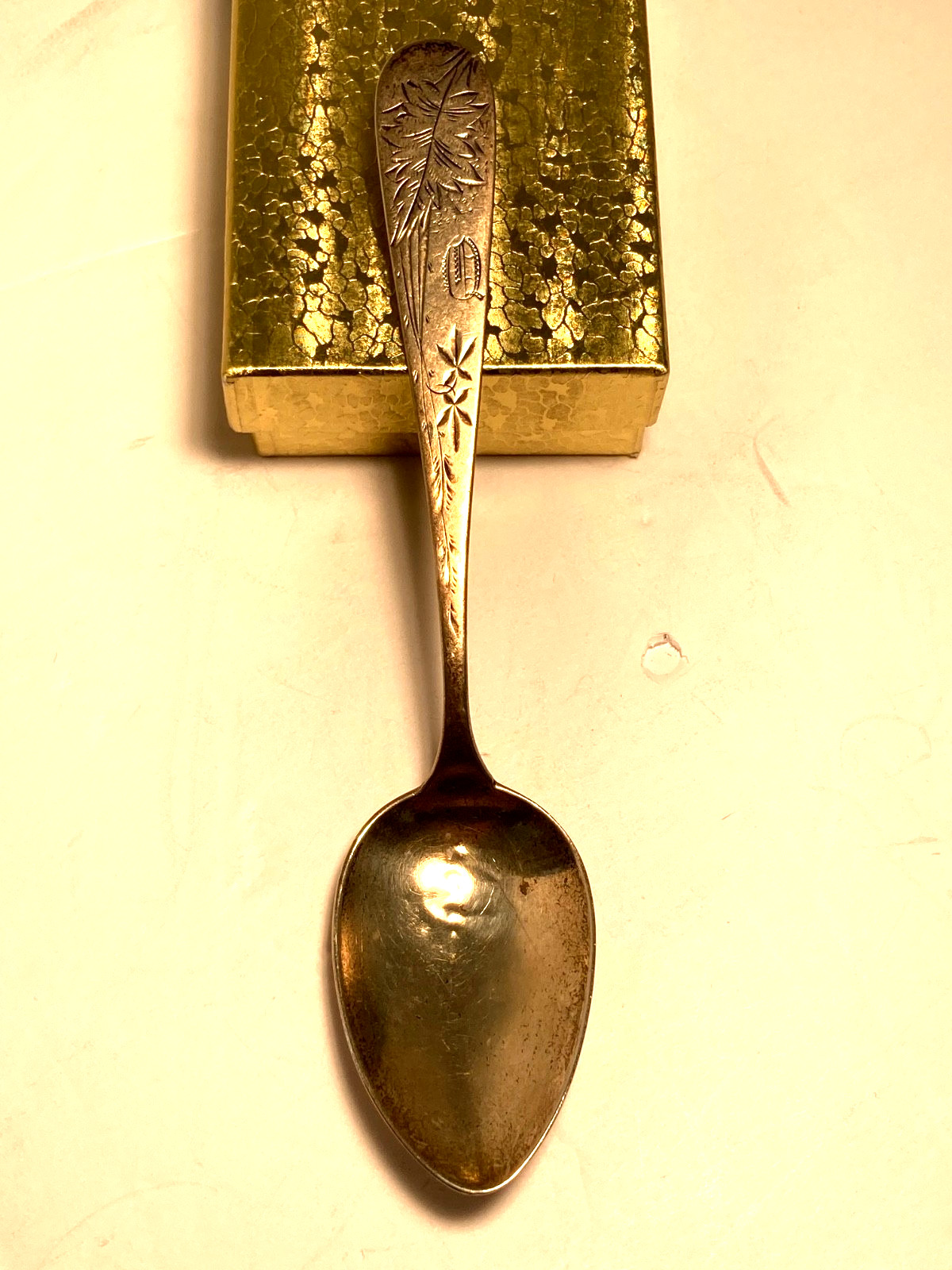 Vintage Sterling Silver Spoon with Ornate Engraving of Vines & Leaves *Nice !