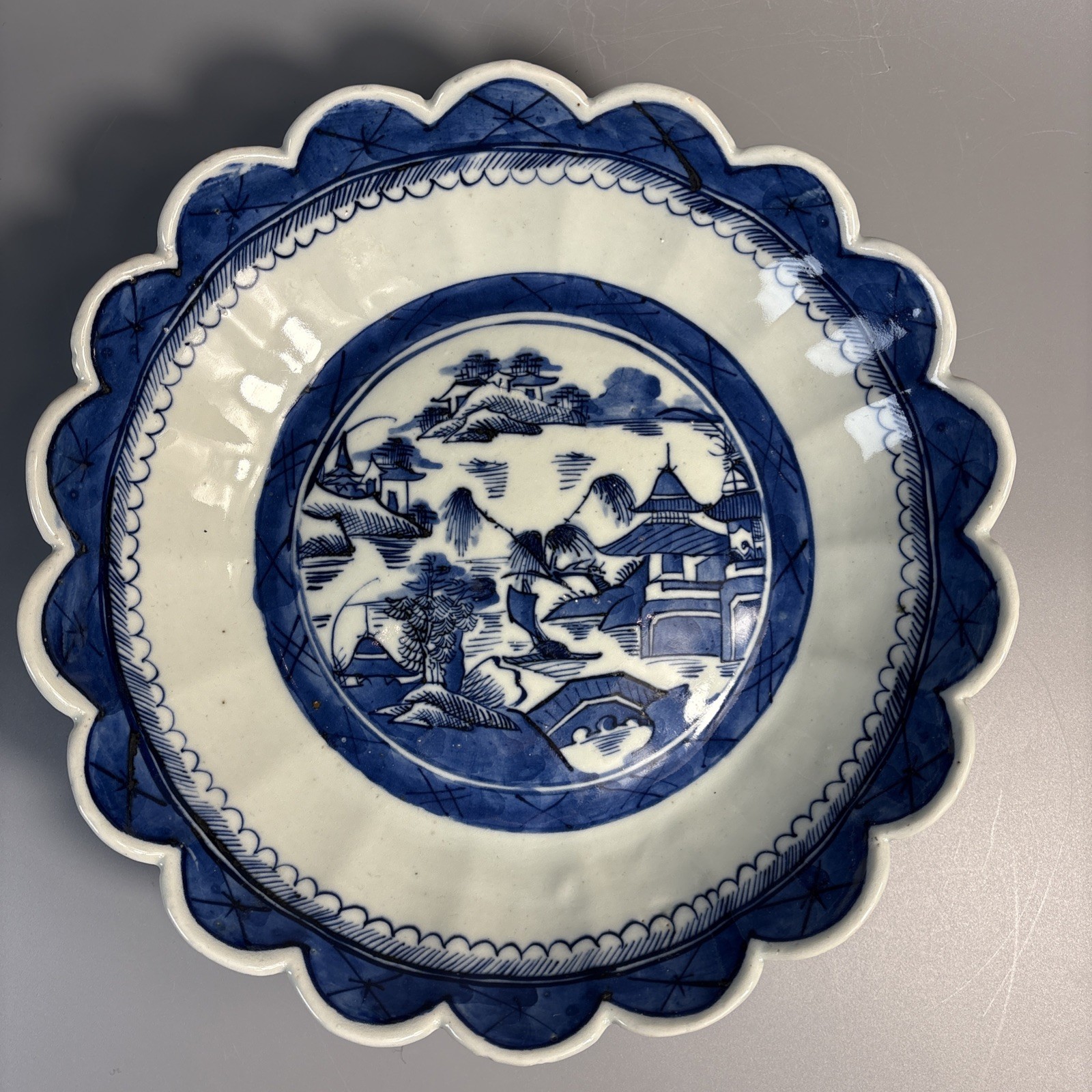 19th Century Chinese Export Canton Ware Scalloped Blue and White Porcelain Bowl