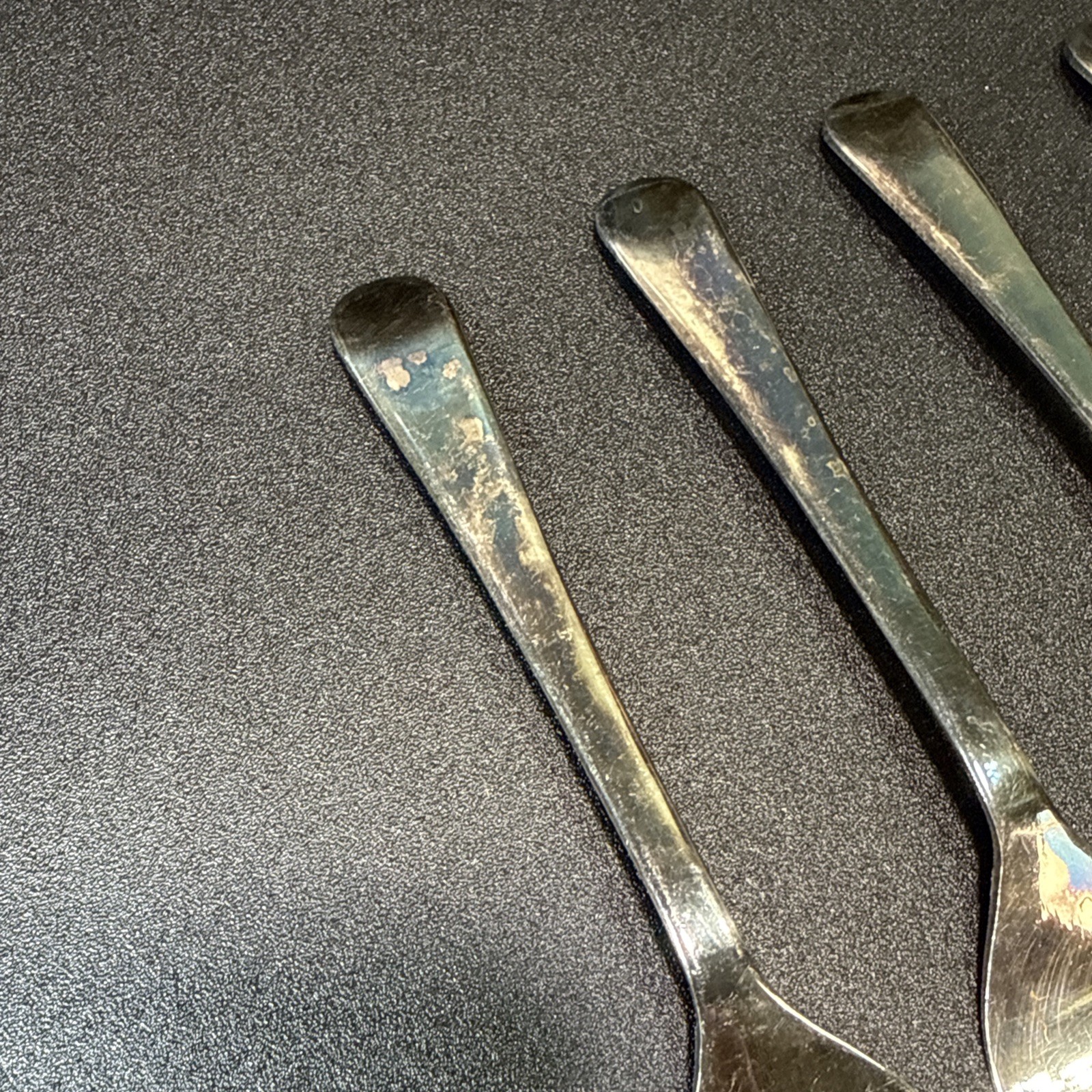 SHEFFIELD Children’s Small 5″ Fork Set/4 Silver Plated 3 PRONG ENGLAND Vintage