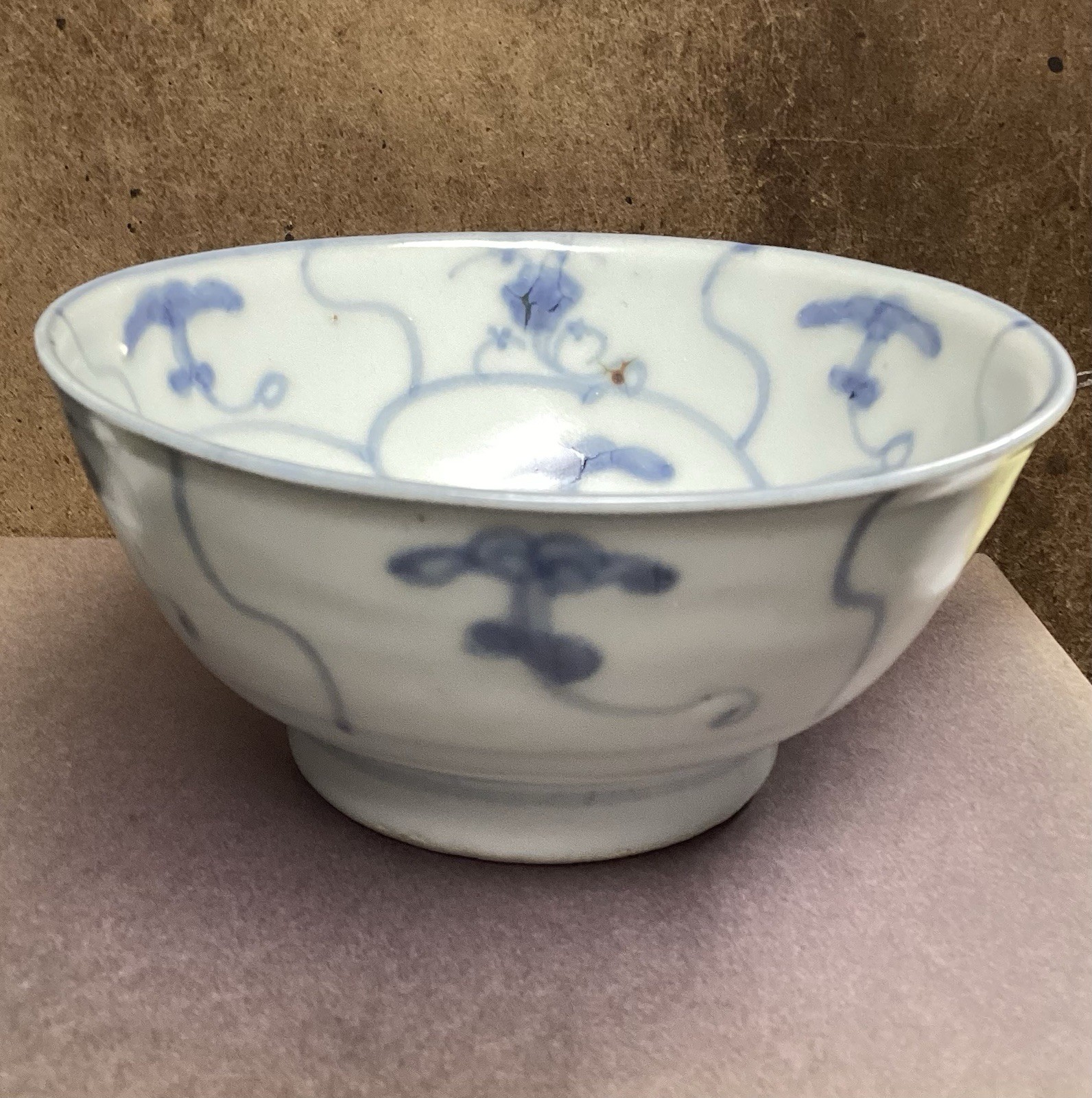 Vintage Chinese Kangxi Spiral Lotus Porcelain Bowl from Tek Sing Shipwreck 1822