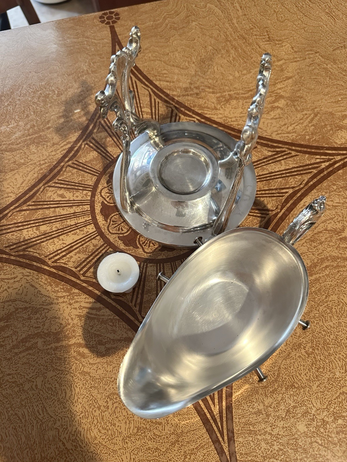 Vintage: Royal Limited Silver Plate Tilting Gravy Boat with Warmer