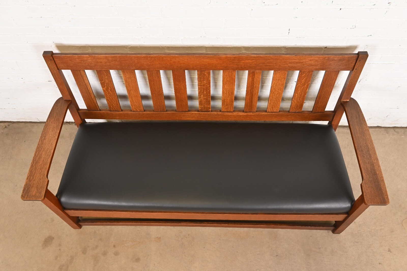 Charles Stickley Antique Mission Oak Arts & Crafts Settle Sofa or Bench