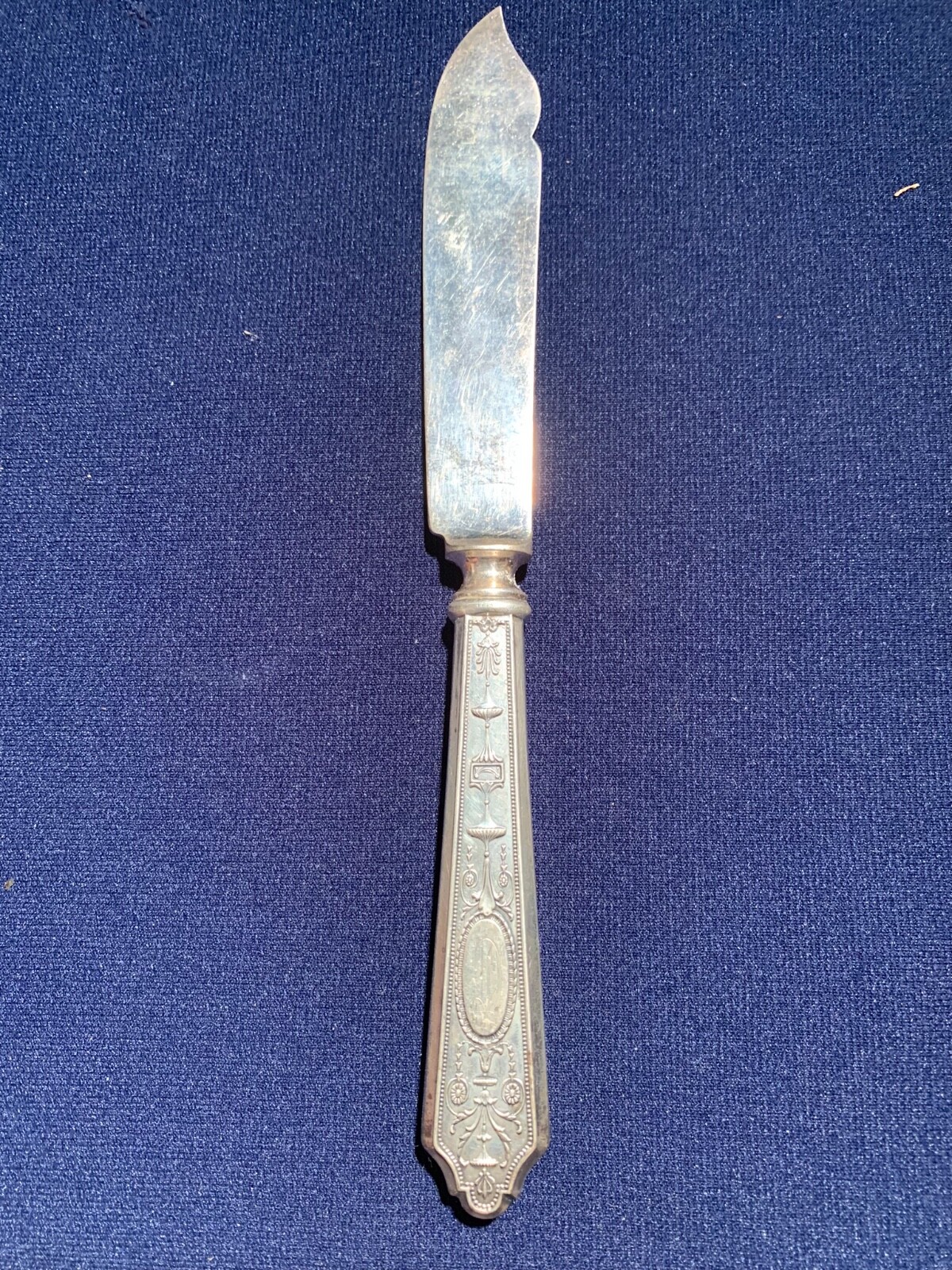 LUNT ADAM STERLING SILVER FLATWARE FISH KNIFE BIDDING ON 1 TAKING UP TO 12