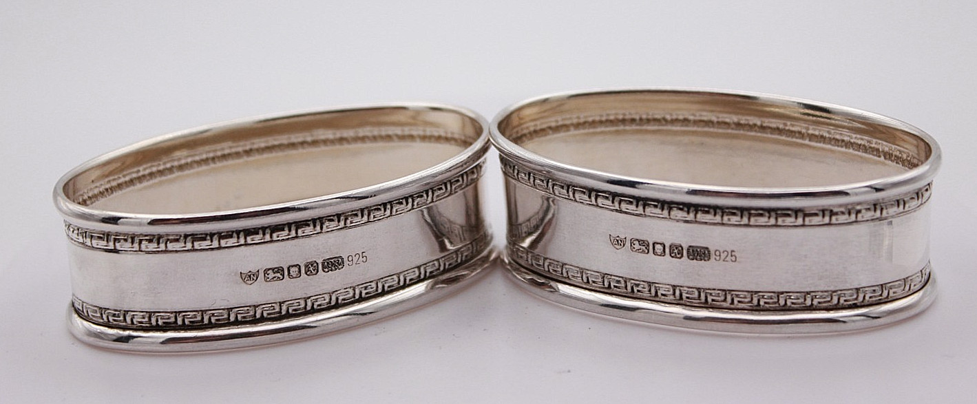 Sterling silver oval napkin rings, Greek key Pattern, London 1997, Ari Norman B.