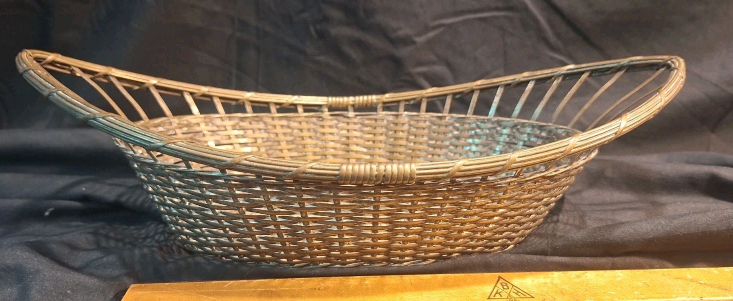 Early 20thc Antique Eisenberg-Lozano French Silvered Brass Wire Basket 12″