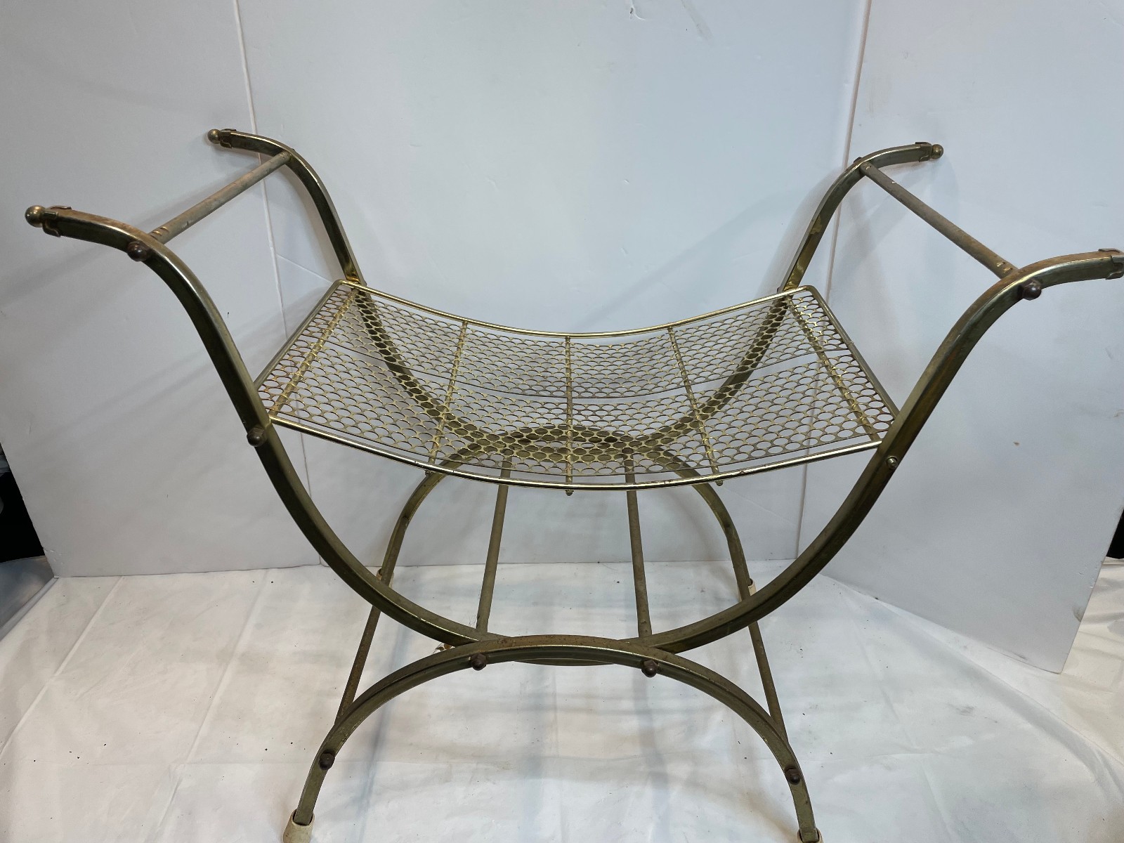 Hollywood Regency Gold Metal Vanity Stool Bench Boudoir MCM 25.5 x 21 x 12.5