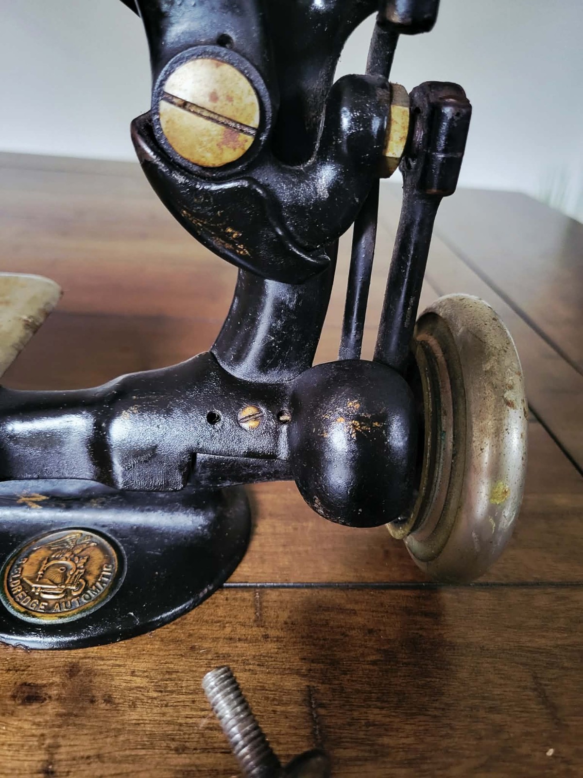 Vintage Early 1900s B Eldredge Automatic by The National Sewing Machine Company