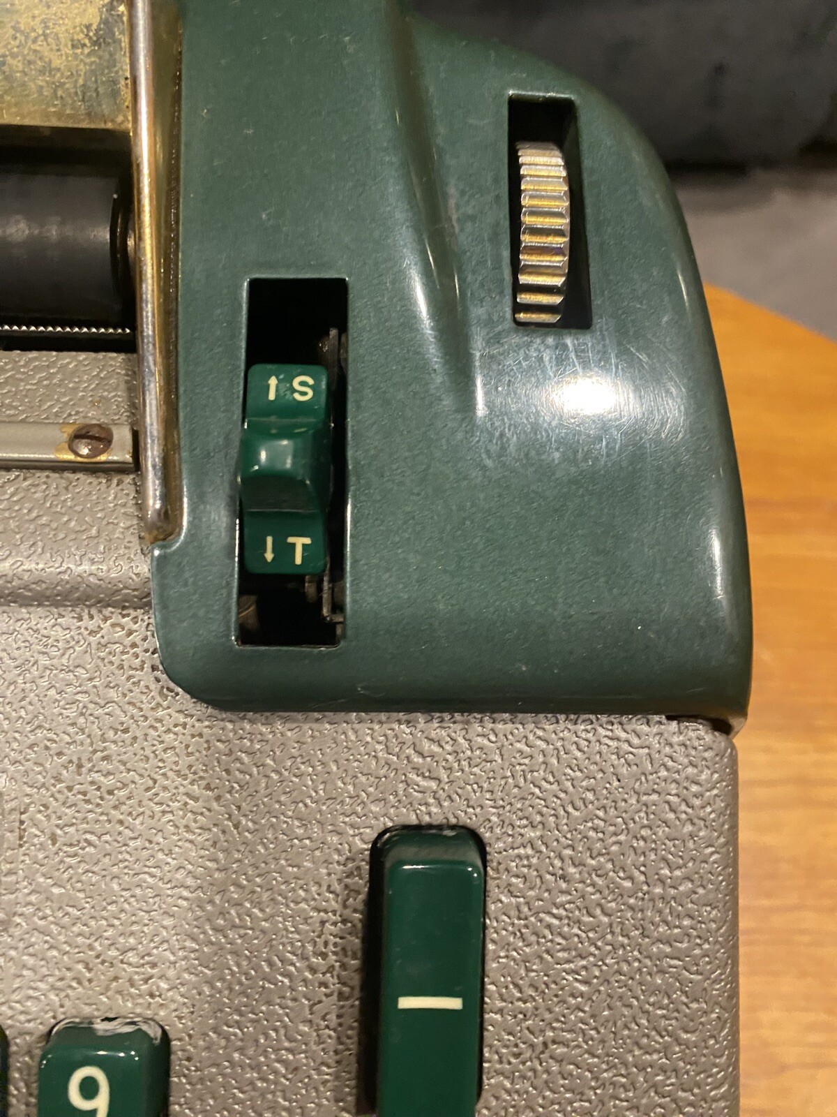 Vintage Victor Adding Machine 70 85 54 No Power Cord