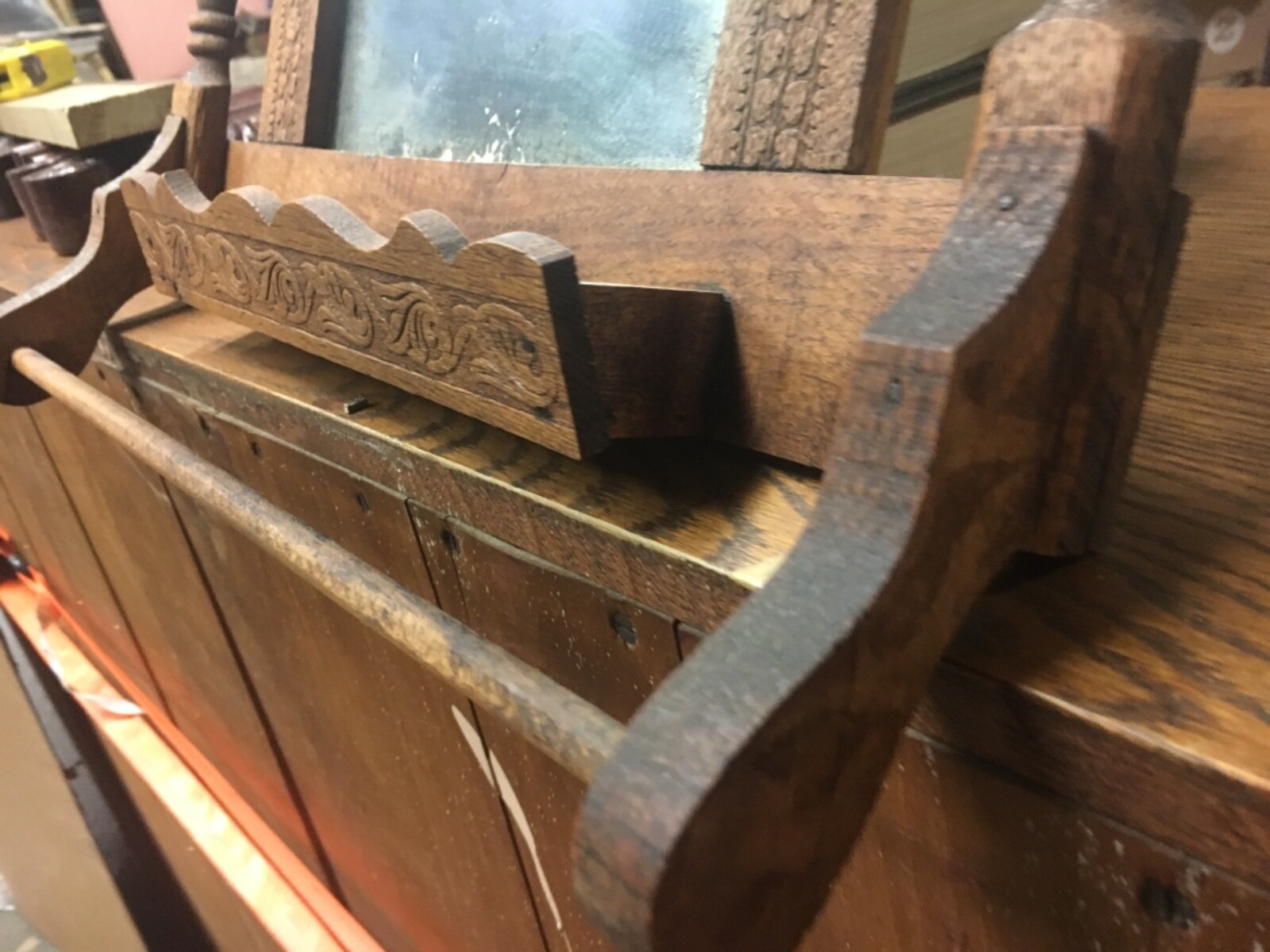 c1900 oak bathroom towel bar mirror shelf 17.5” x 17.5” x 4” pressed pattern