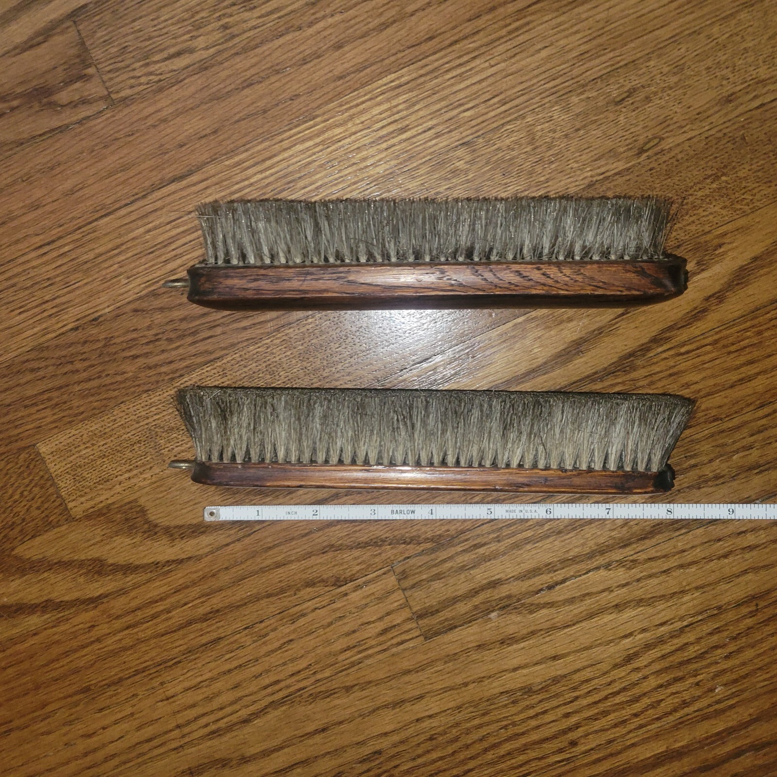 (2 Lot) Antique 20s-30s Horsehair 8″ Shoeshine Brushes Coarse & Fine