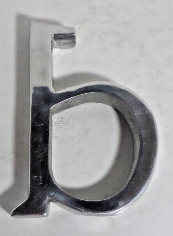 Aluminum “d” or “b” heavy heavy 8 1/2″ tall 1″ thick