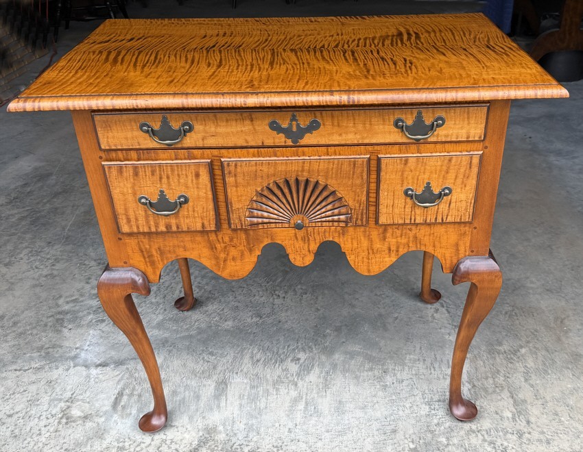 D. R. Dimes strong tiger maple Queen Anne lowboy from the rare Benchmark series.