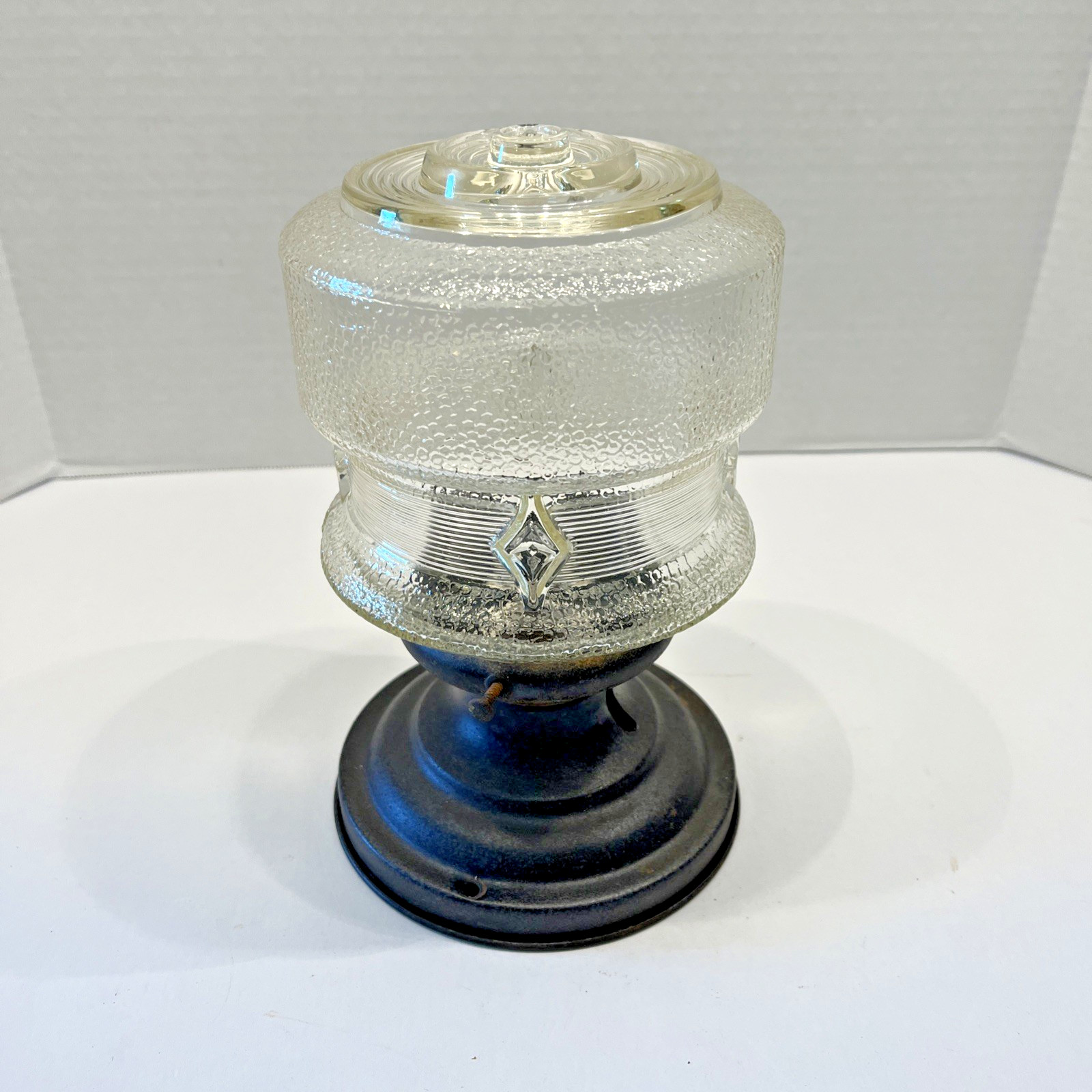Vintage/Antique Ceiling Mount Light Fixture 8″ High