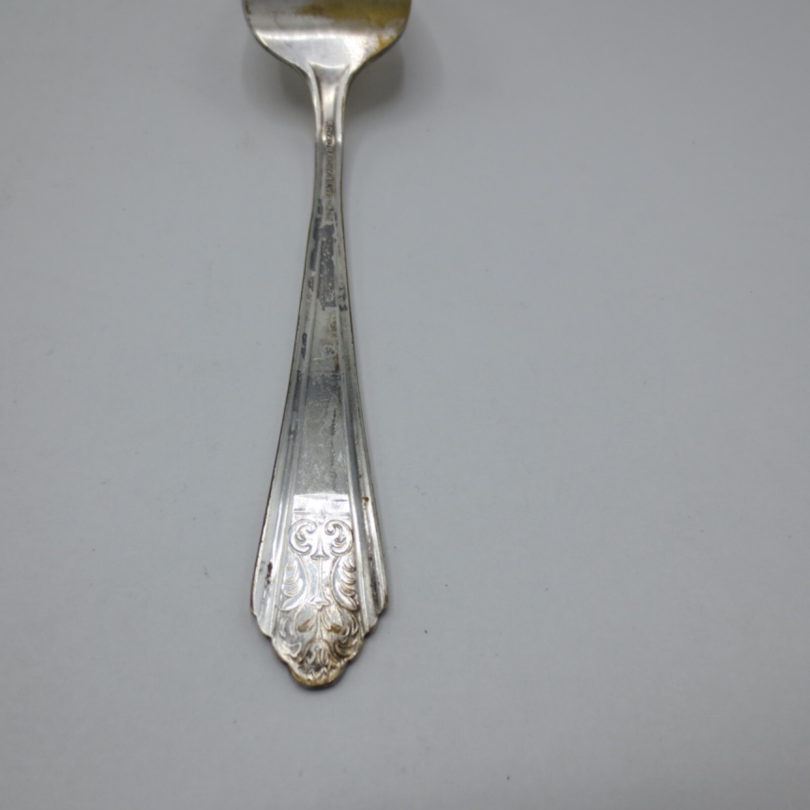 Vintage ROYAL SAXONY Medium Solid Cold Meat Serving Fork Silverplate 8″