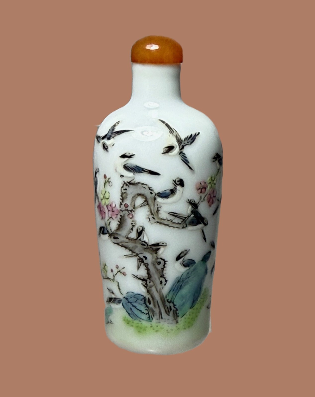 FAMILLE ROSE, ‘magpie’ & ‘plum blossom” Porcelain Snuff Bottle, Yongzheng Mark
