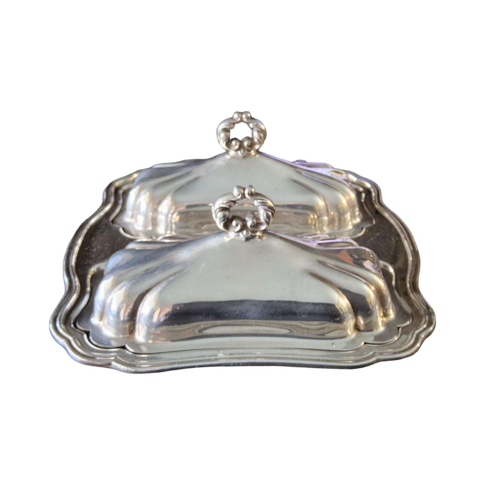 Vintage Oneida silver-plated double butter dish serving tray with scallop edging