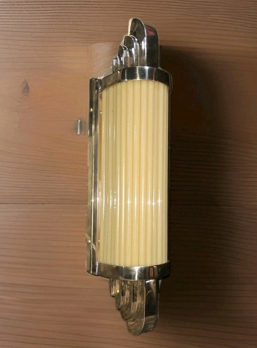 Vintage Art Deco Brass Ship Light Wall Sconce | Coastal Wall Light Fixture – 1pc