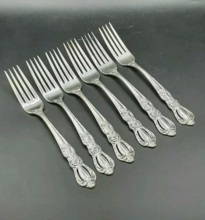 Grand Heritage Set of 6 Dinner Forks 1847 Rogers Silverplate Flatware Vintage