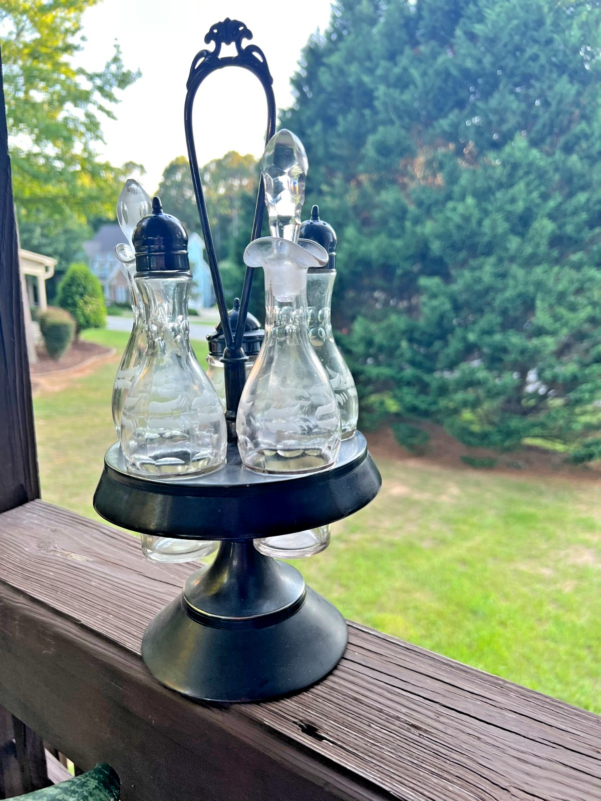VTG Metal Silver Plate Cruet Caddy Condiment Carousel 6 Piece Set Etched Crystal