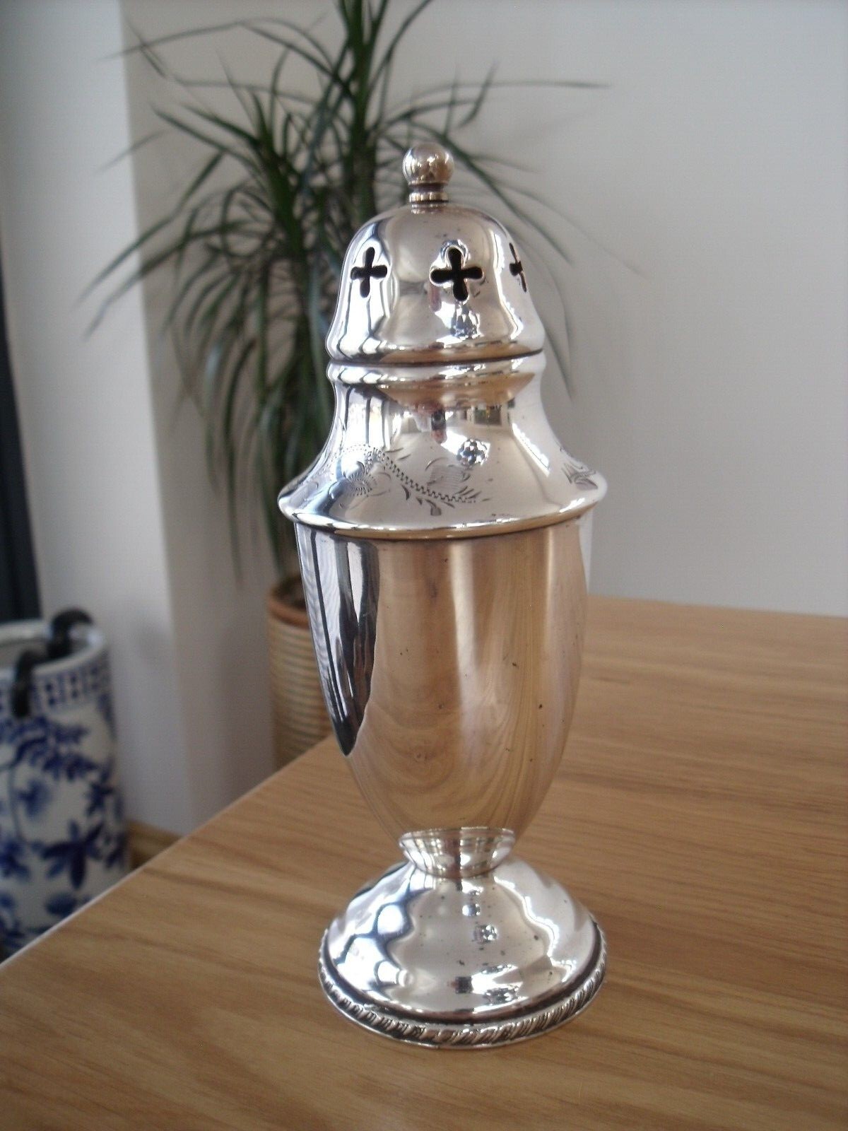 Silver Plated Sugar Shaker/Caster/Muffineer etched with Floral design.