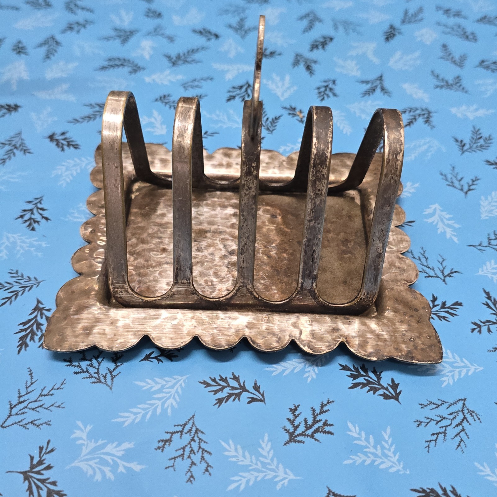 Antique Silver Plated 4 Slice Toast Rack Height 13 cm x 11 cm x 9 cm