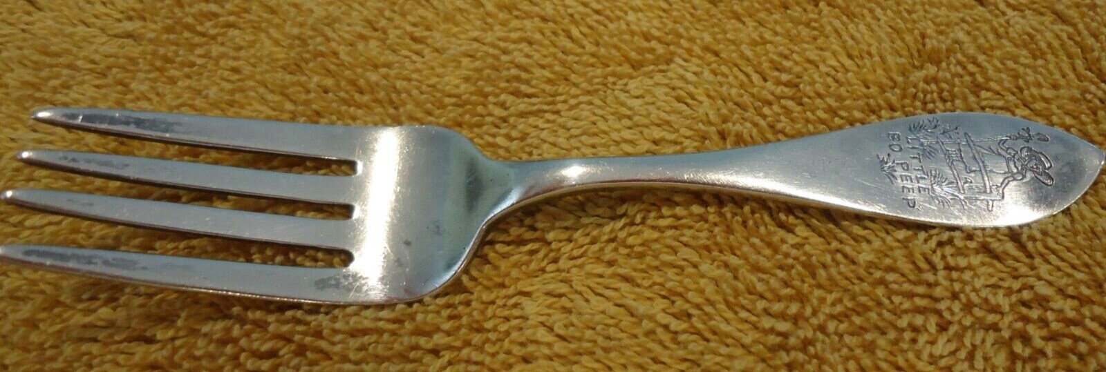 Vintage Sterling Childs fork w/ Little Bo Peep 4 in