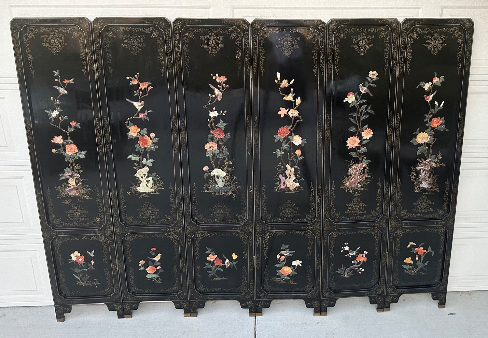 Large Six-Panel Chinese Hardstone & Lacquer Folding Screen Chinese, Early 20 C
