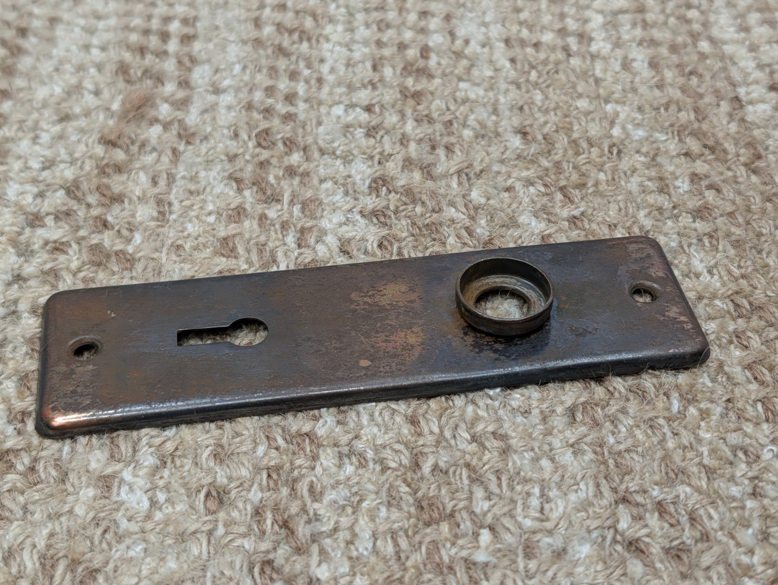 1 5/8″ x 5 1/2″ Antique Stamped Steel Door Knob Plate