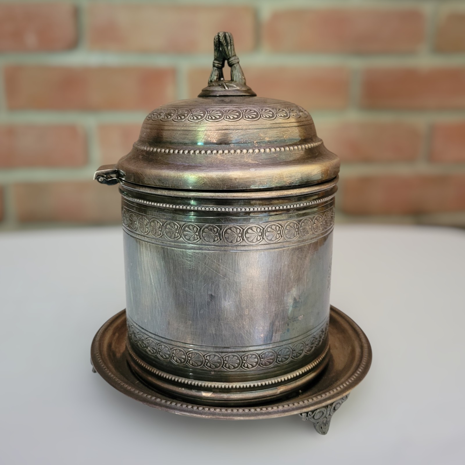 Antique Victorian Style 3-Footed Silver-Plated Biscuit Barrel/Box