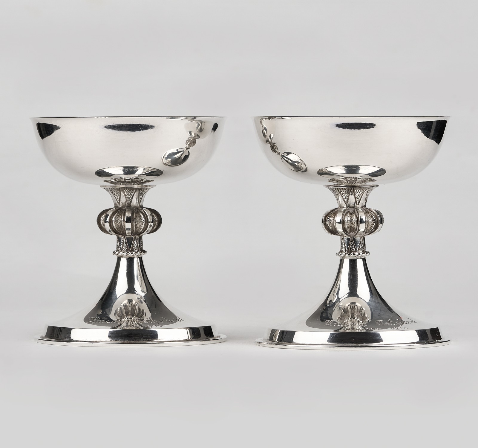 Sterling Silver Lincoln Cathedral 900th Anniversary Goblets Pair AE Jones