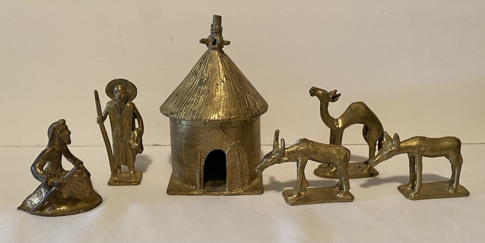 7 African Crude Bronze Brass Gold Weights Tribal Village Figurines Hut Animals