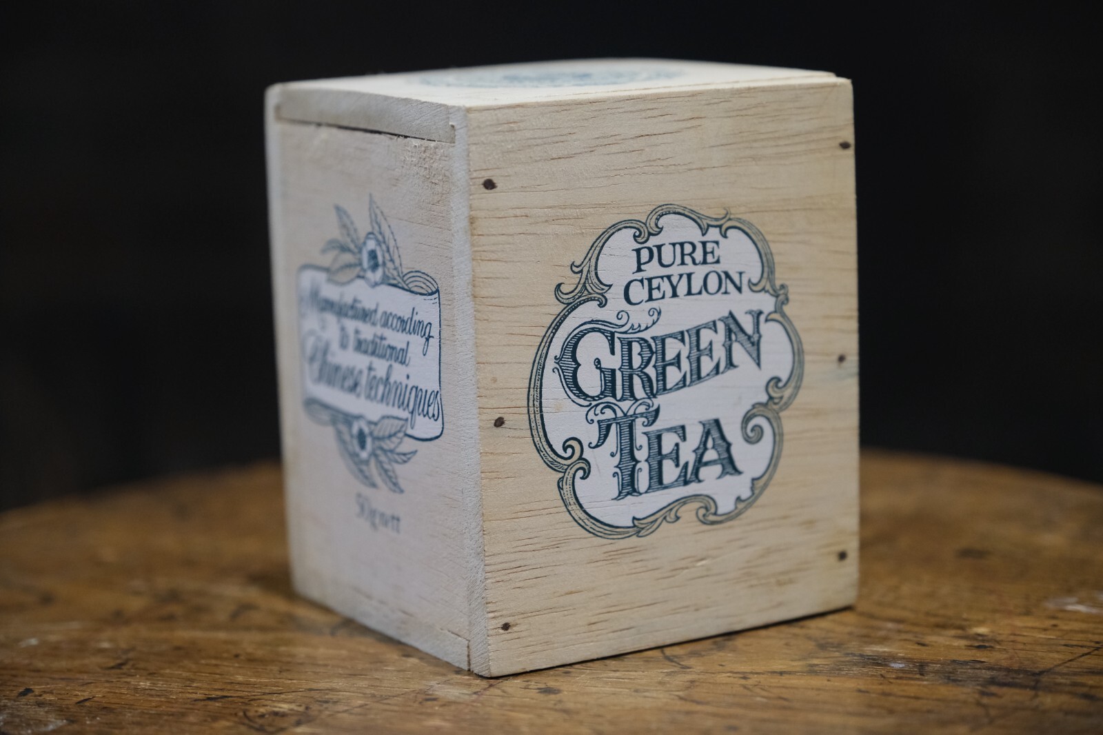 Mlesna Pure Ceylon Green Tea Porcelain Caddy Boxed Sealed Sri Lanka