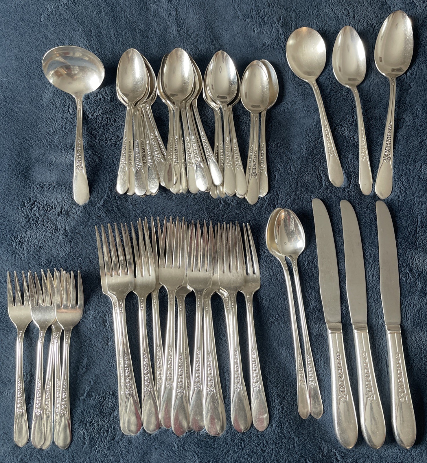 Vintage 1941 Priscilla / Lady Ann Silverplate Original Rogers Flatware Set Of 54