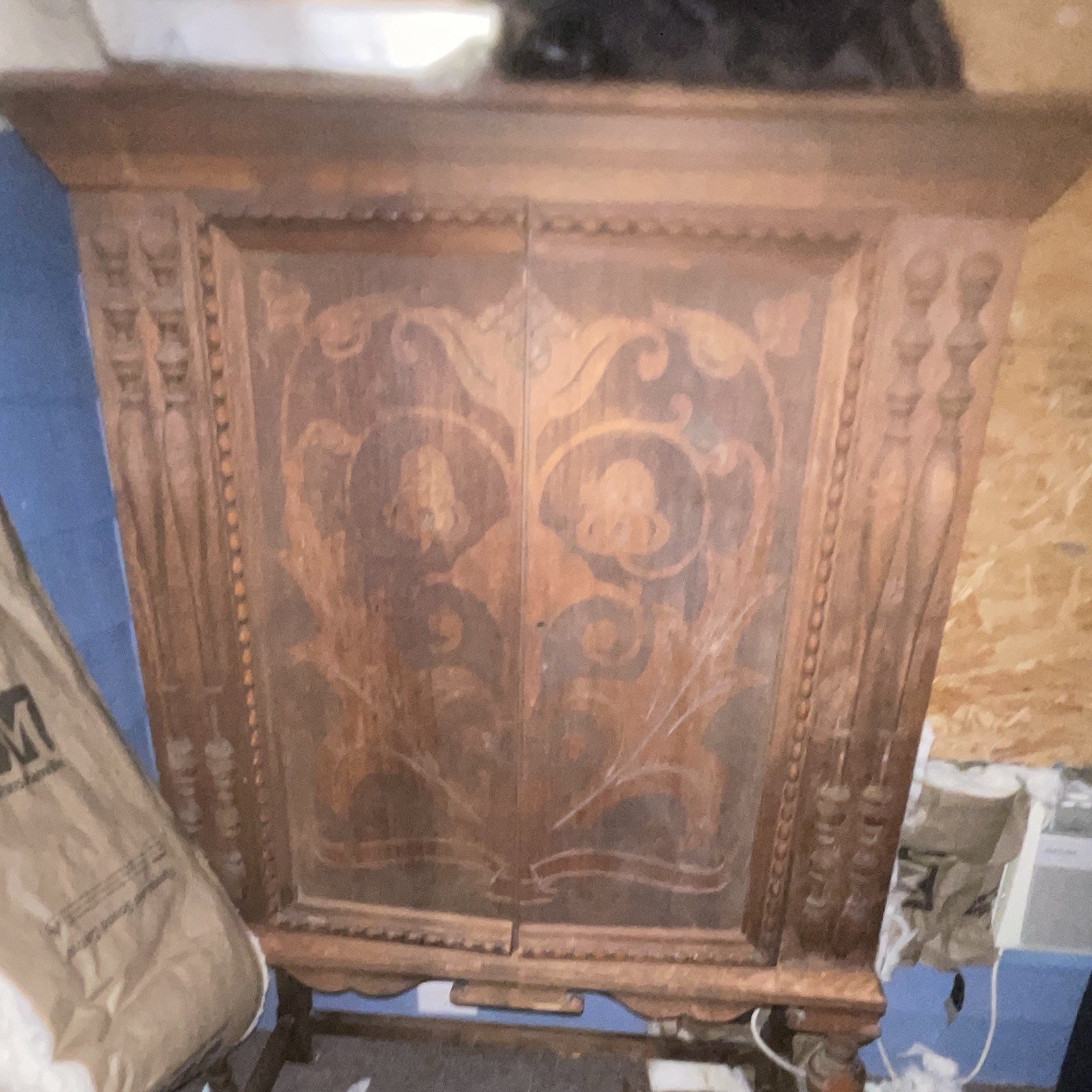 Antique Style Carved Wood Brown Cabinet Raised Panel 2 Hinged Doors Handles