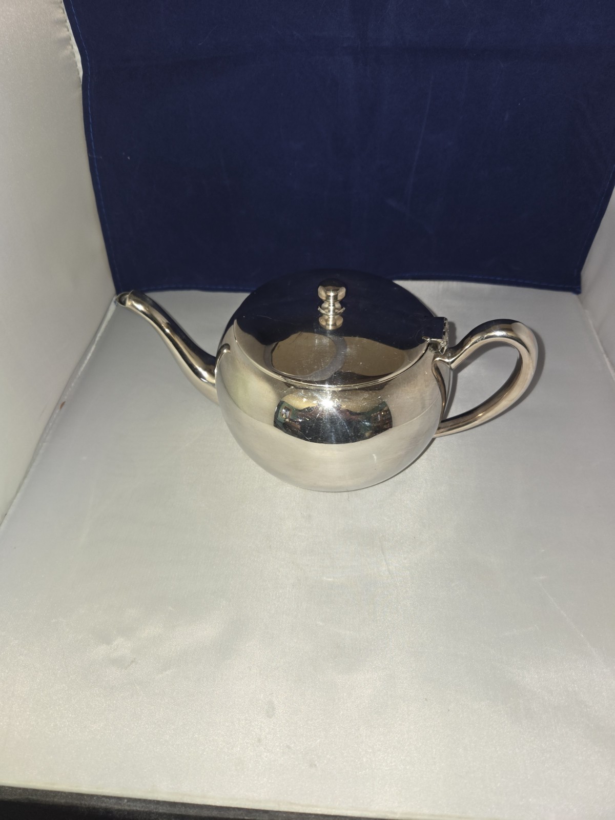Gotham Vintage Silver On Copper Tea Pot Coffee Hinged Lid.