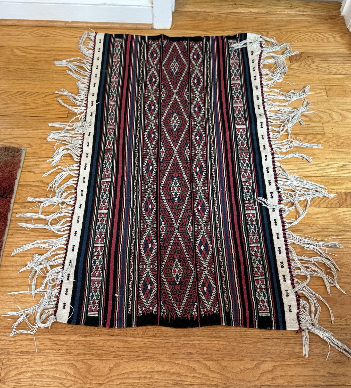 Vintage Tunisian Handwoven Kilim Flat-Weave Rug — Geometric Diamond Pattern