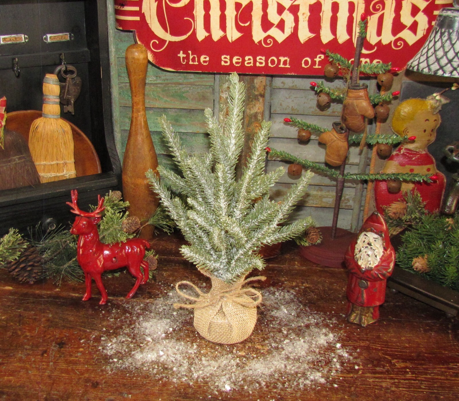 Primitive Mini Artificial Spruce Pine 12″ Snow Flocked Table Top Christmas Tree