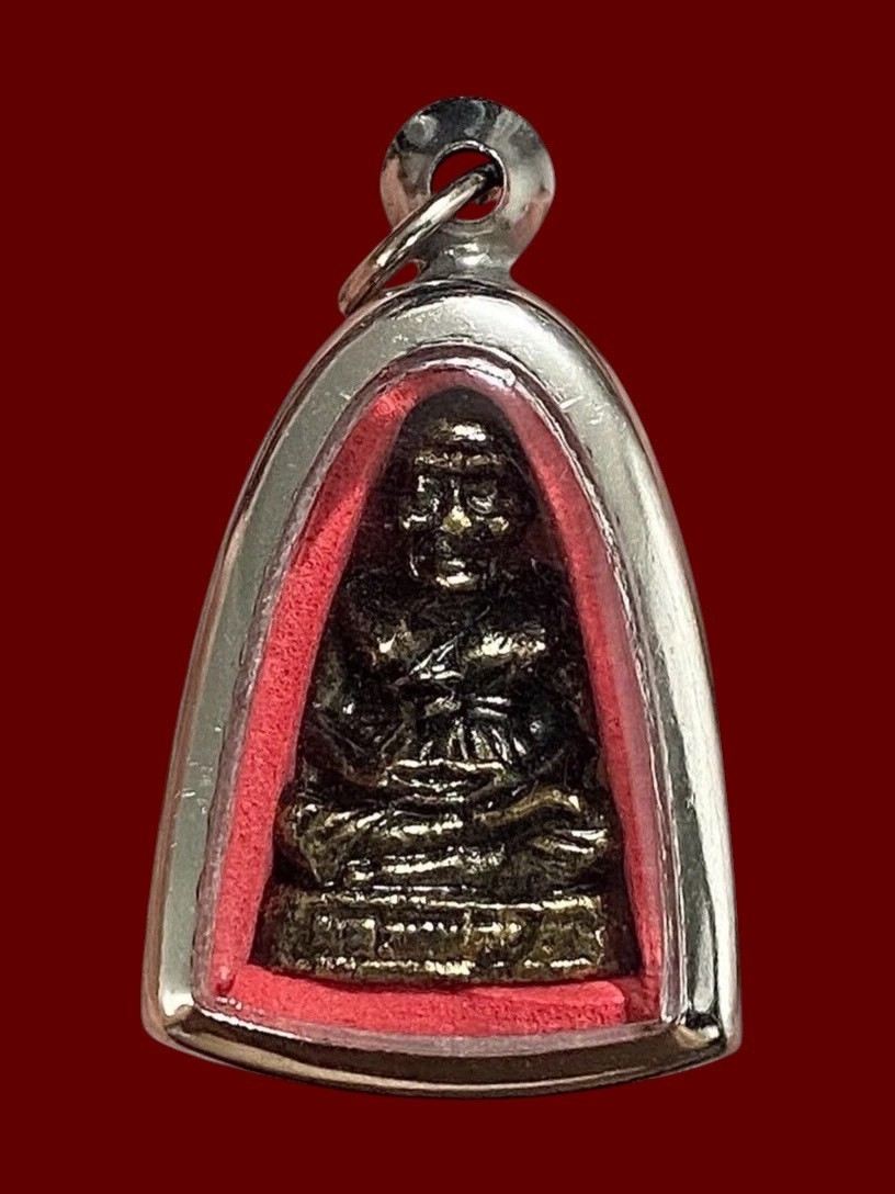 Thai Buddha Amulet LP Tuad Wat Changhai Black Brass Pendant Protection Case Holy